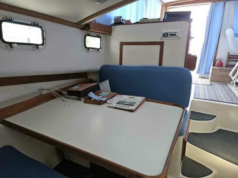 1989 Nauset 35 Flybridge Downeast Cruiser