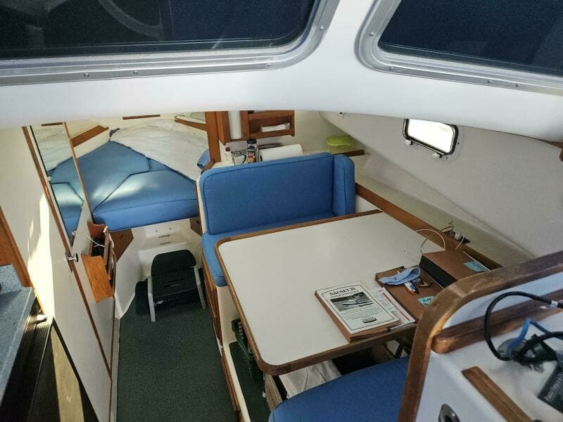 1989 Nauset 35 Flybridge Downeast Cruiser