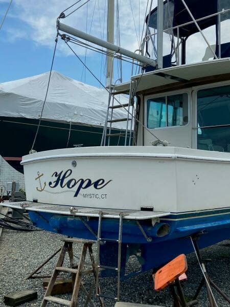 1989 Nauset 35 Flybridge Downeast Cruiser