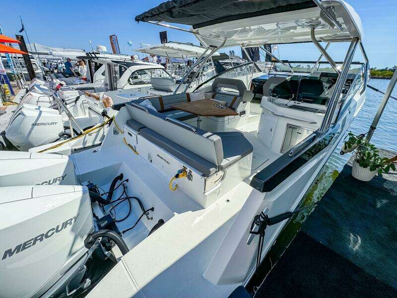 2024 Beneteau Flyer 10