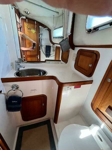 1999 Legacy 34 Express