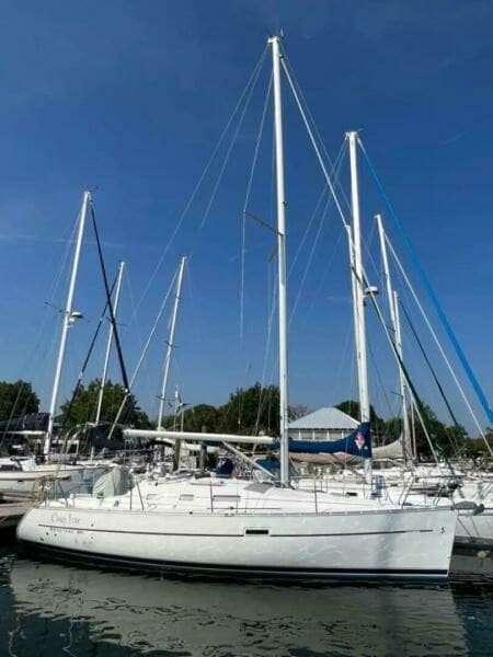 2007 Beneteau Oceanis 323