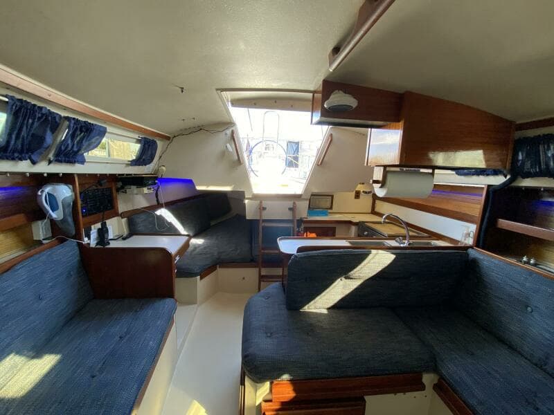 1989 Catalina 30