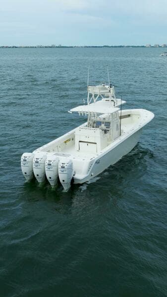 2017 SeaVee 390Z Center Console