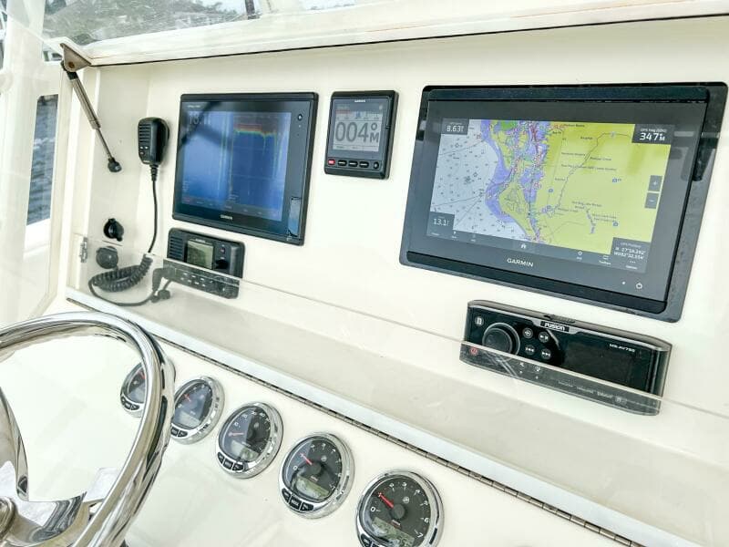 2017 SeaVee 390Z Center Console