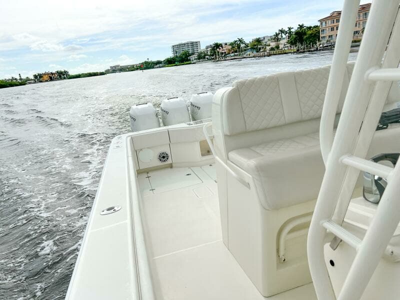 2017 SeaVee 390Z Center Console