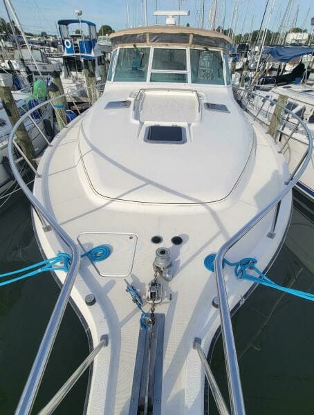1996 Tiara Yachts 4000 Express
