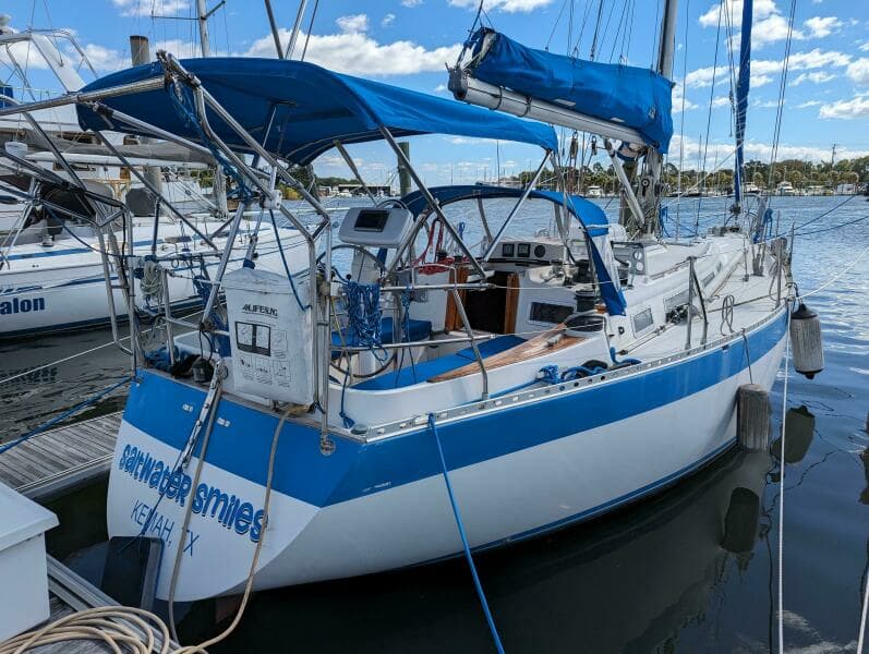 1985 Wauquiez Hood 38 MK II