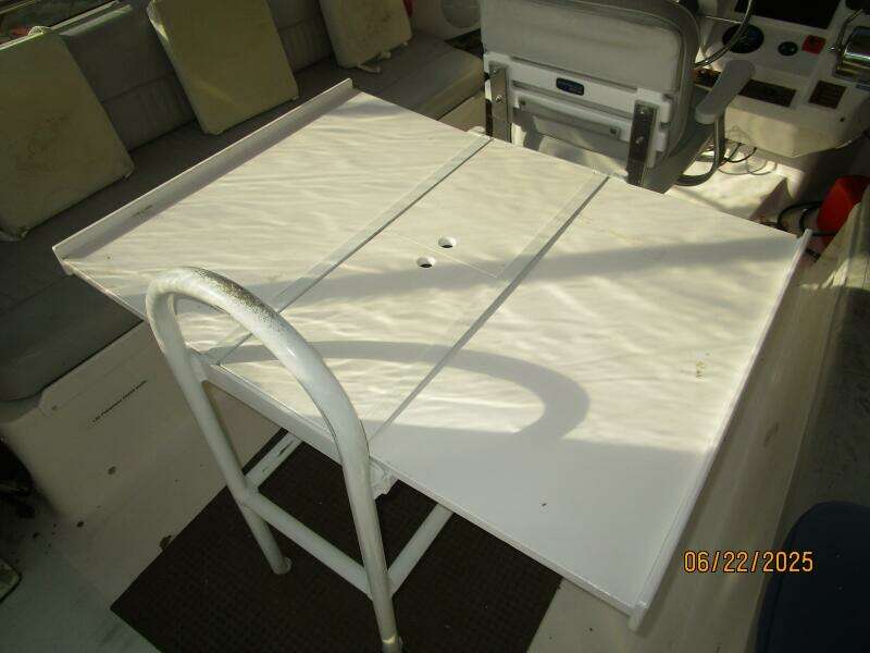 39' Mainship flybridge table