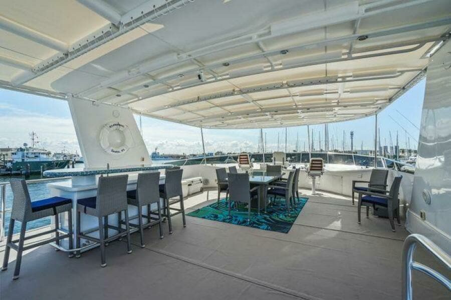 2009 Custom Flybridge Motoryacht