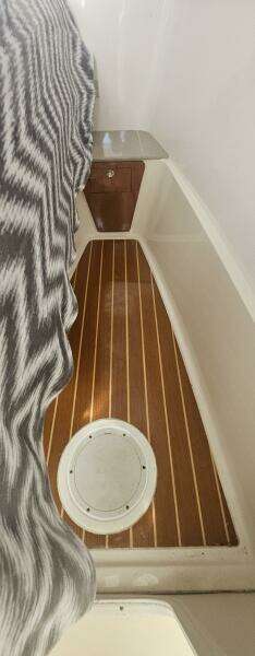 2008 World Cat 320 EC