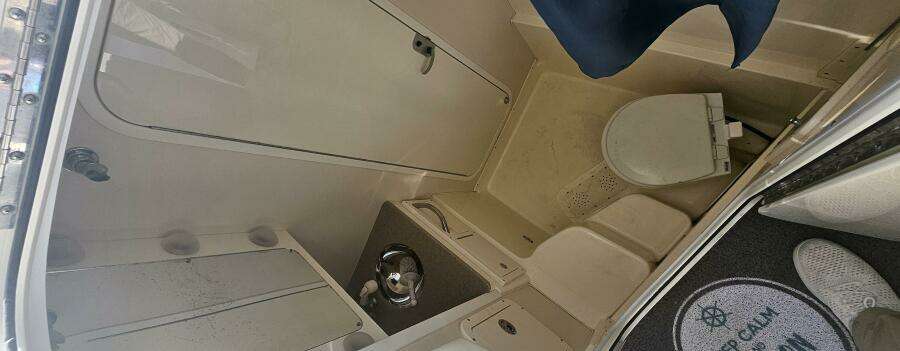 2008 World Cat 320 EC