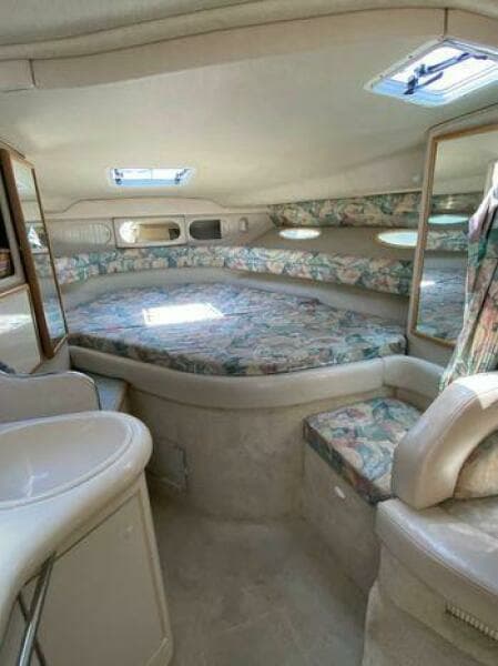 1996 Sea Ray 330DA