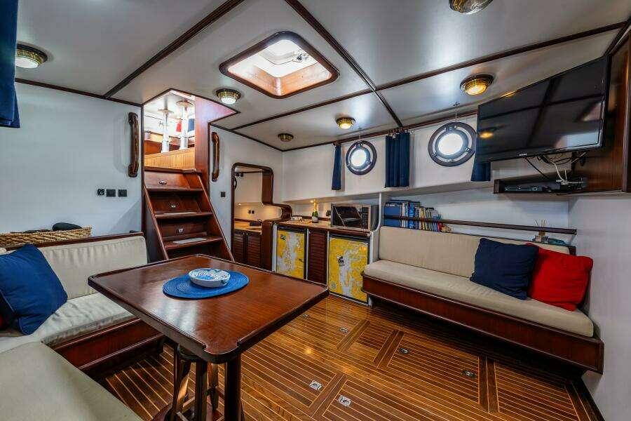 2009 Diesel Duck 41-Plus