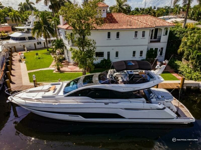 2023 Fairline Phantom 65