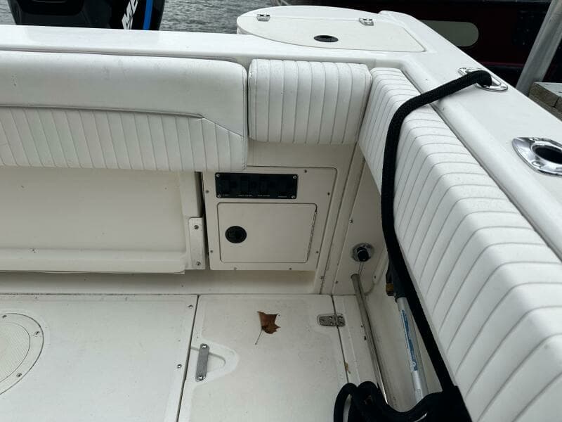 2000 Boston Whaler 