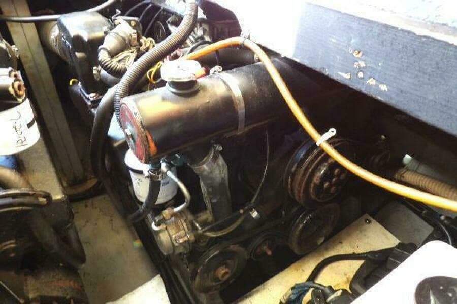 1993 Sea Ray 370 Sedan Bridge