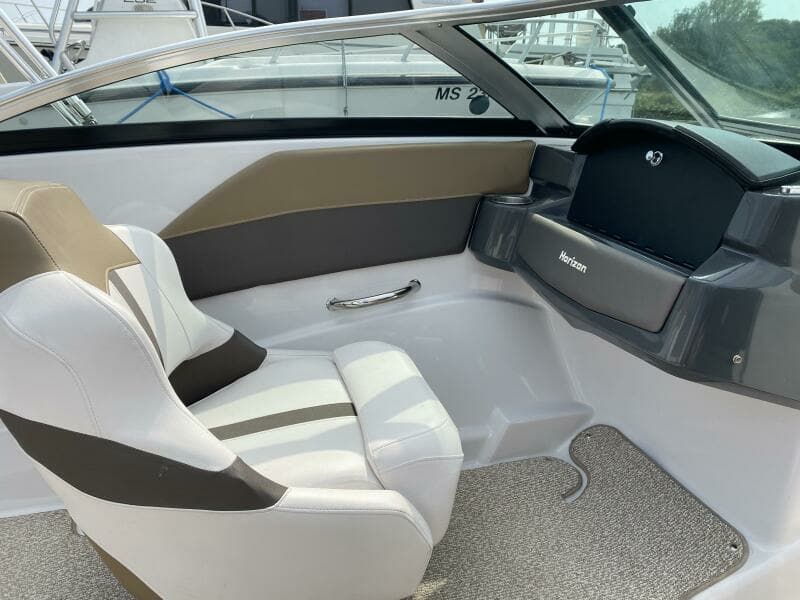 2016 Four Winns H180 Horizon