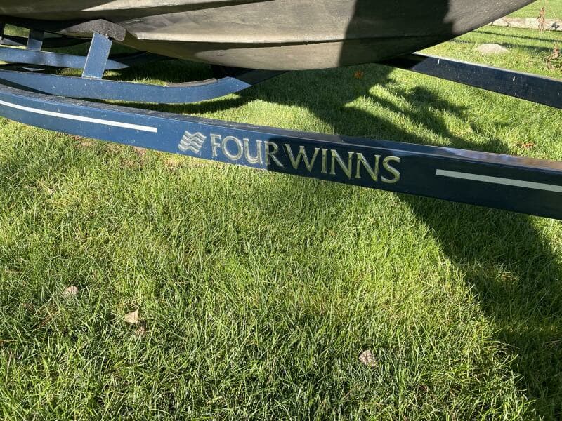 2016 Four Winns H180 Horizon