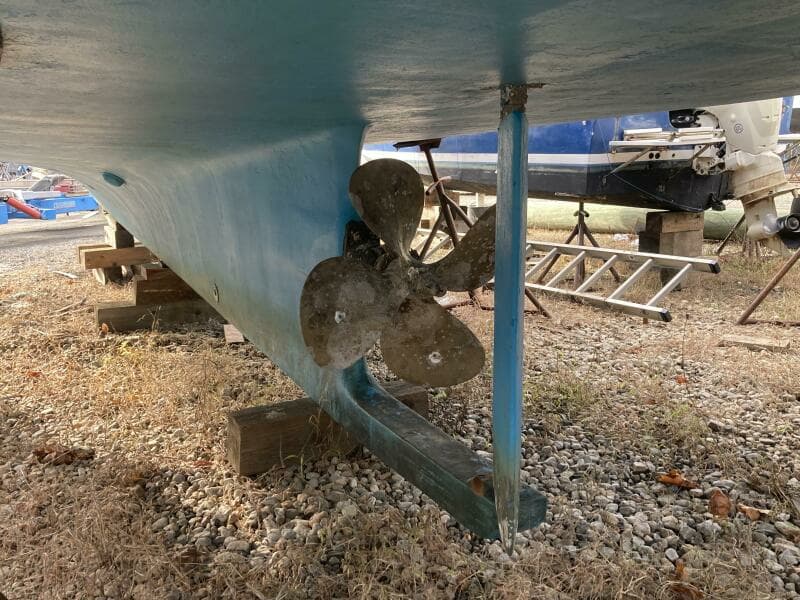 1984 Duffy Flybridge Cruiser