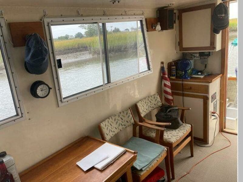 1984 Duffy Flybridge Cruiser