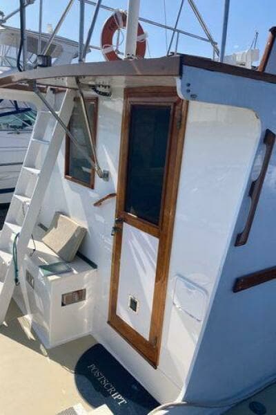 1984 Duffy Flybridge Cruiser