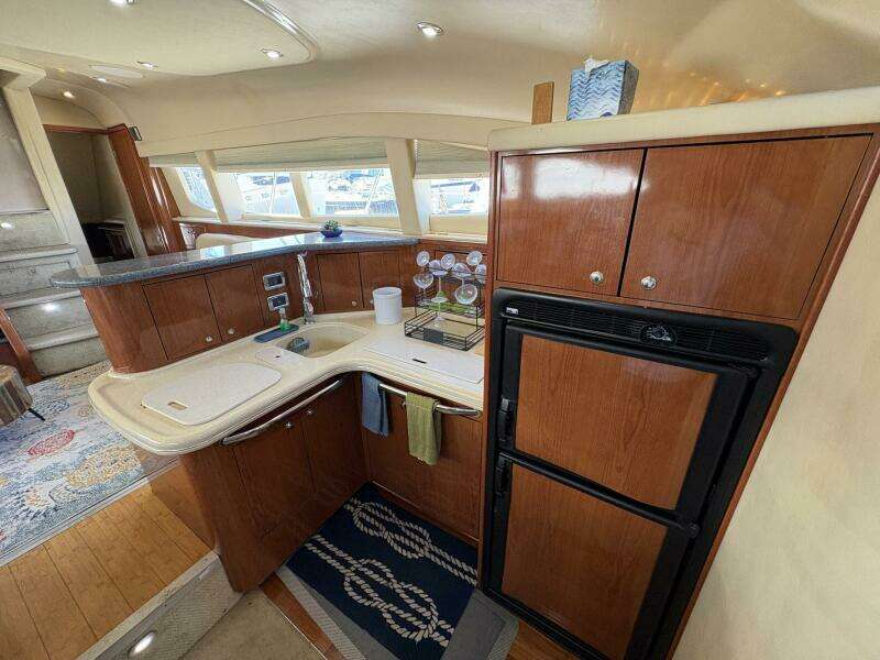 2002 Sea Ray 480 Motor Yacht