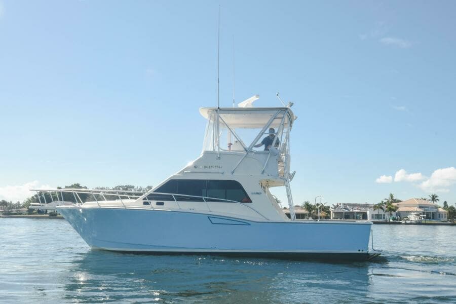 2001 35 Cabo Flybridge - VIKINGOS