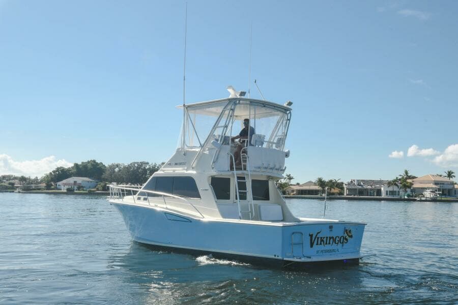 2001 35 Cabo Flybridge - VIKINGOS