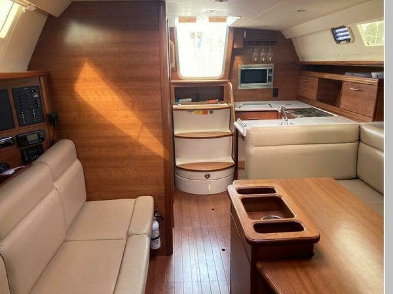 2015 Marlow-Hunter 33