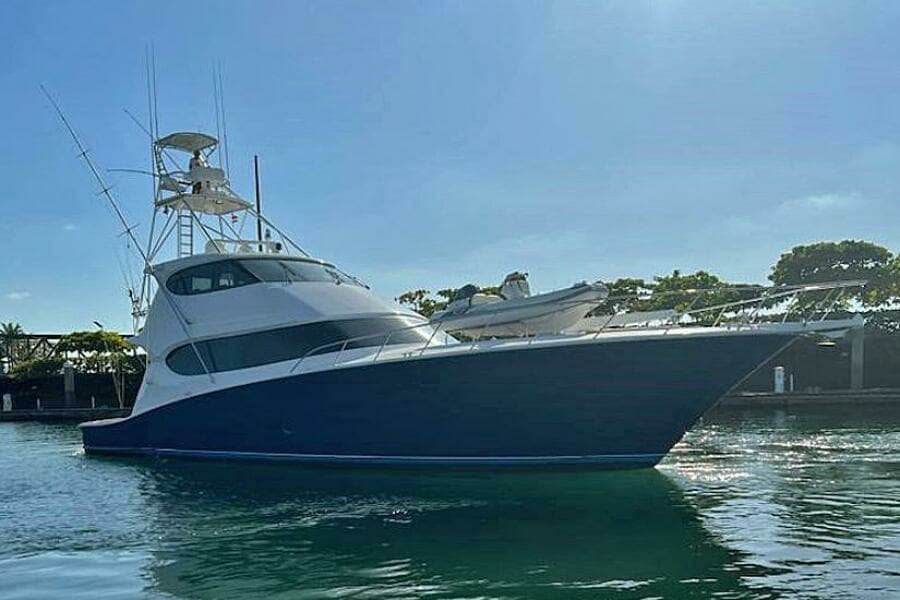 2008 Hatteras 77 Enclosed Bridge "Desperado'"-Profile