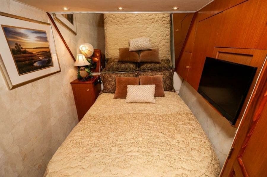 1998 Ocean Yachts 48 Super Sport Master SR 3