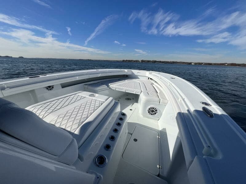 2023 Yellowfin 42 Offshore