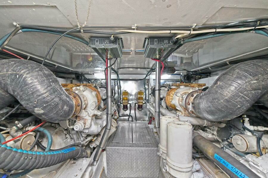 2001 Ocean Yachts 52 Super Sport