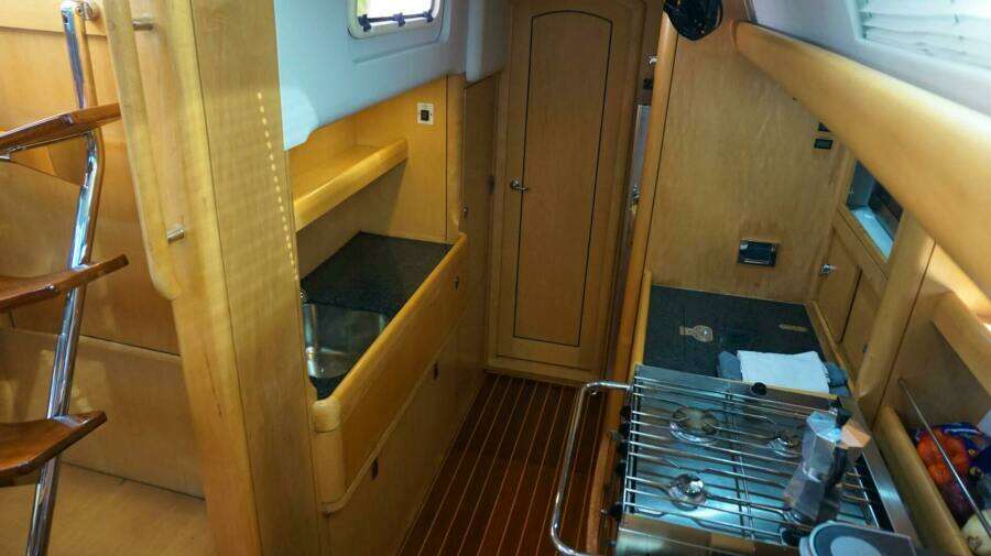 2008 Oyster Yachts 
