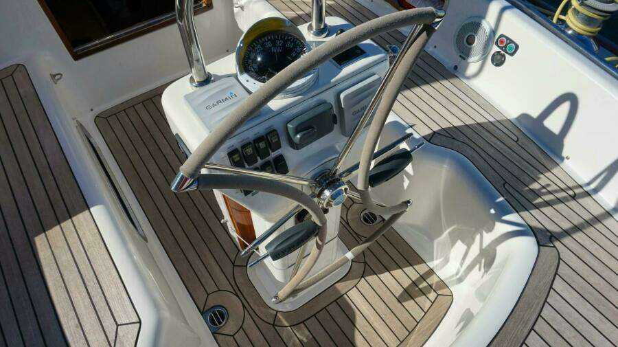 2008 Oyster Yachts 