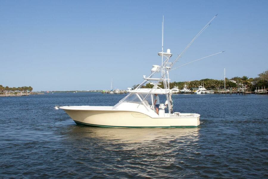 Out Island 38 Express-Profile