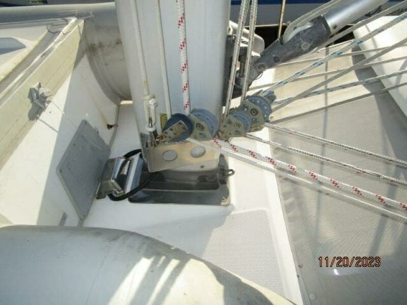 41' Hunter mast base