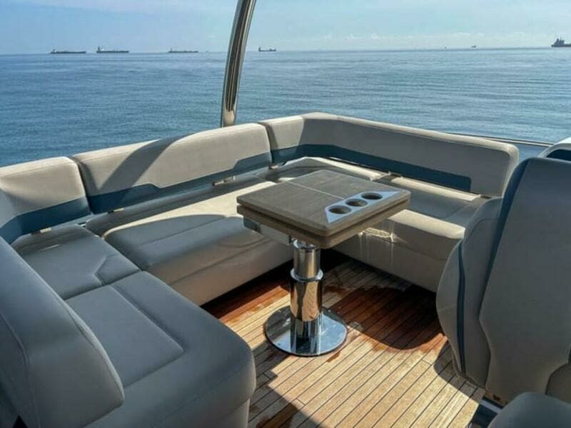 2024 Fairline Squadron 68