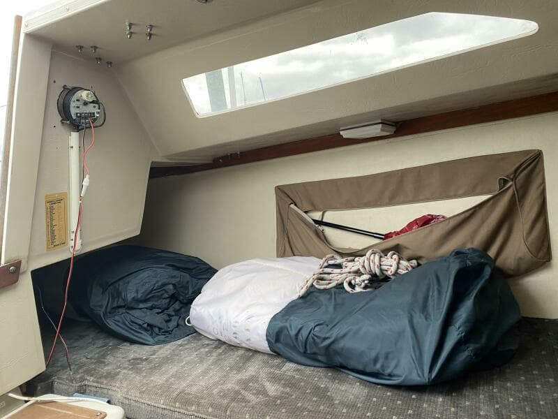 1989 Catalina capri 22