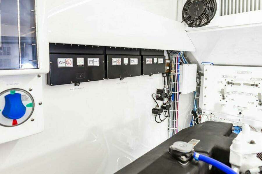 413d9750 B958 4cf8 8a60 3ee60f979e7f