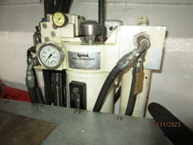 72' DeFever stabilizer system