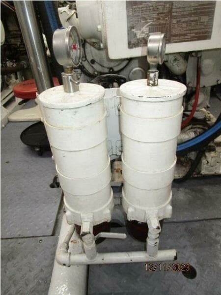 72' DeFever starboard Racor fuel filters