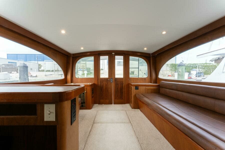 1984 Scarborough 41 Convertible Natural