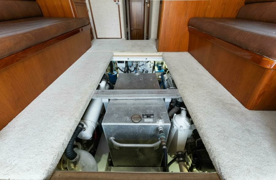 1984 Scarborough 41 Convertible Natural