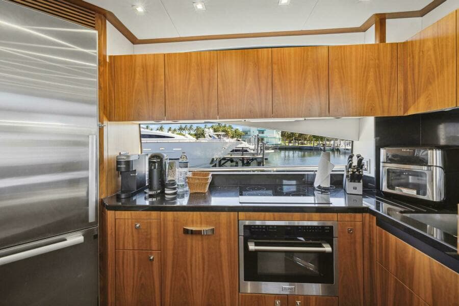 2014 Sunseeker Manhattan 73