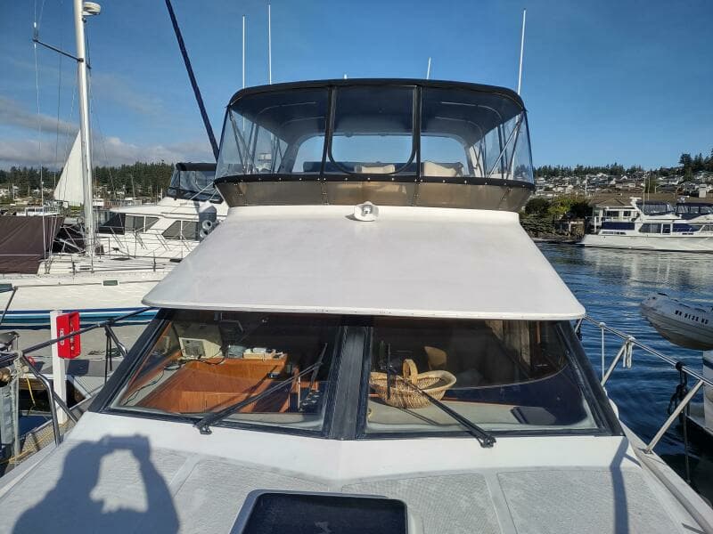 1989 Ocean Alexander 