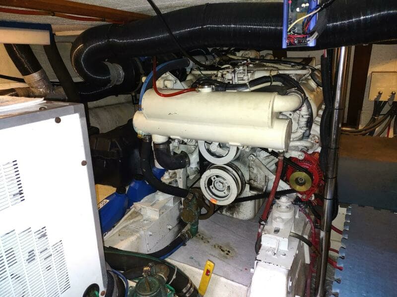 1989 Ocean Alexander 