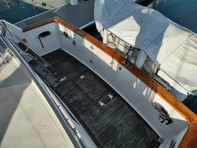 1989 Ocean Alexander 