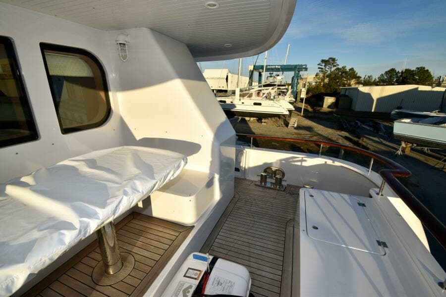 2006 Farmont 70 Expedition Yacht